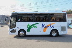 嘉穂観光の小型バス